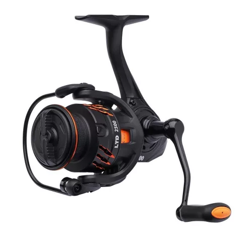 Savage Gear Orange LTD 3000 FD 8p1BB