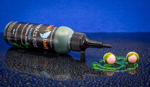 Bait Bait Mentor Fluo Liquid - Varázs Füst Szín: fluo piros